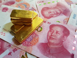 Roční produkce zlata v Číně klesla o 6 %